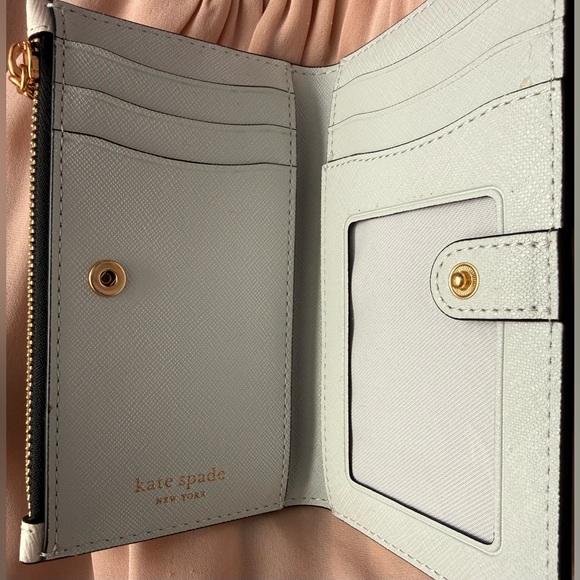 Kate Spade Morgan Matchbox Embossed Small Slim Bifold Wallet - Picture 9 of 15